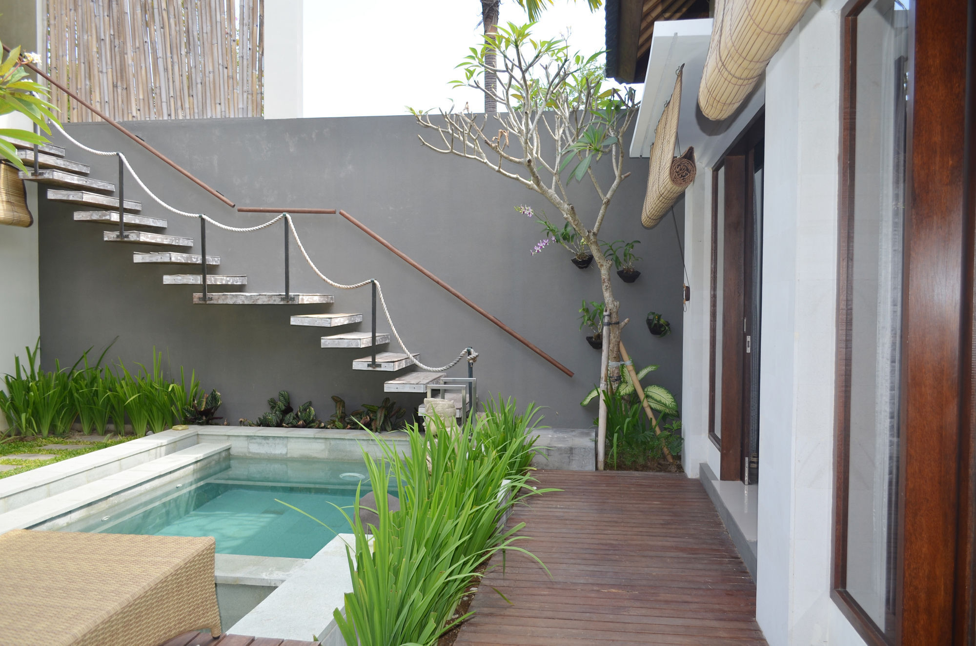 The Avani Villas Kuta Lombok Exterior foto